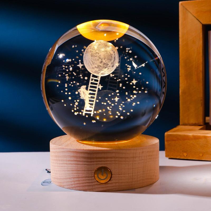 Lámpara Esfera de Cristal con Base de Madera – VientoSur - Imagen 9